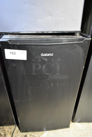 Galanz Mini Cooler. 115 Volts, 1 Phase. Tested and Working!