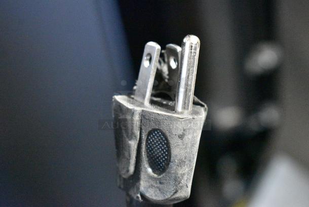 Galanz Mini Cooler. 115 Volts, 1 Phase. Tested and Working! - Image 5 of 6