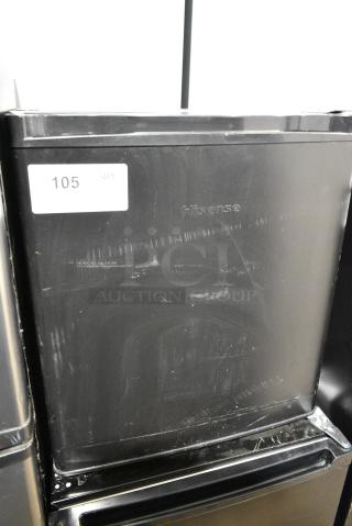2020 Hisense RR17D6ABE Mini Cooler. 115 Volts, 1 Phase. Tested and Working!