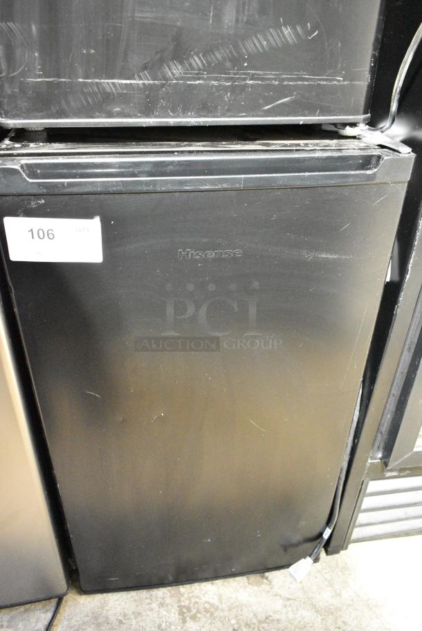 2020 Hisense RR33D6ABE Mini Cooler. 115 Volts, 1 Phase. Tested and Working! - Image 1 of 7