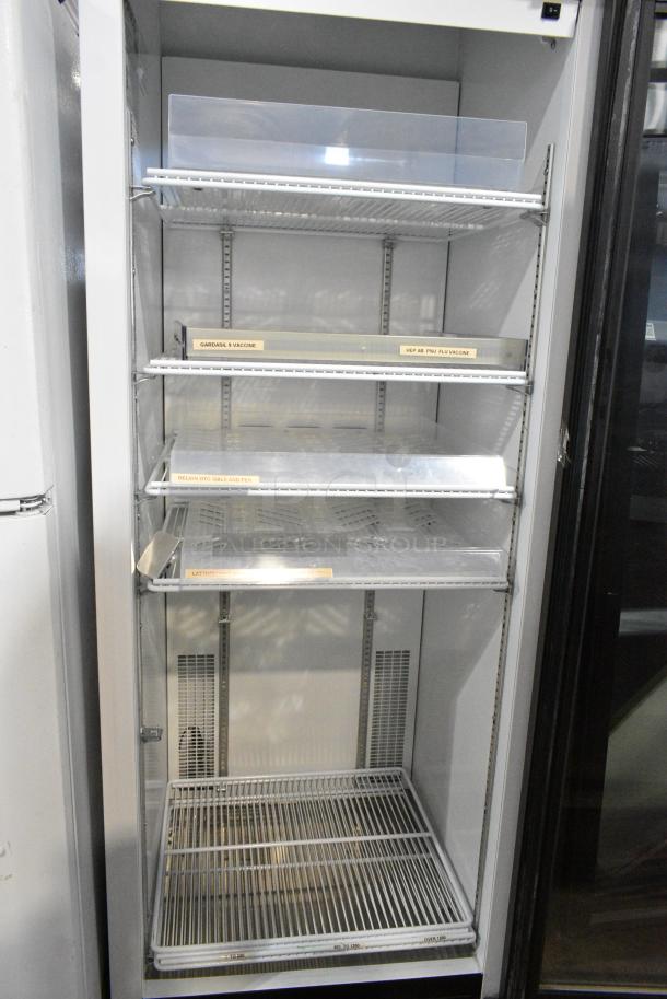 2019 Habco SE18 Metal Commercial Single Door Reach In Cooler Merchandiser w/ Poly Coated Racks. 115 Volts, 1 Phase. Tested and Working! - Image 3 of 4