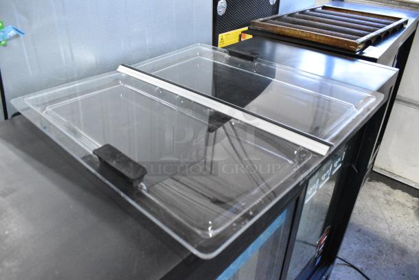 BRAND NEW SCRATCH AND DENT! Assure Clear Acrylic Lid - 21 1/2 x 21 1/4 3591241231 - Image 2 of 6