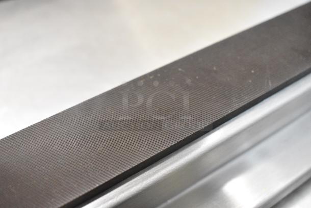 BRAND NEW SCRATCH AND DENT! Edlund GSS-14 Griddle Scraper Sharpener - Image 3 of 4