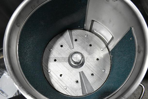 BRAND NEW SCRATCH AND DENT! Sirman 41102006E PPJ 20 SC 44 lb. Potato Peeler. 220 Volts, 1 Phase. - Image 4 of 7