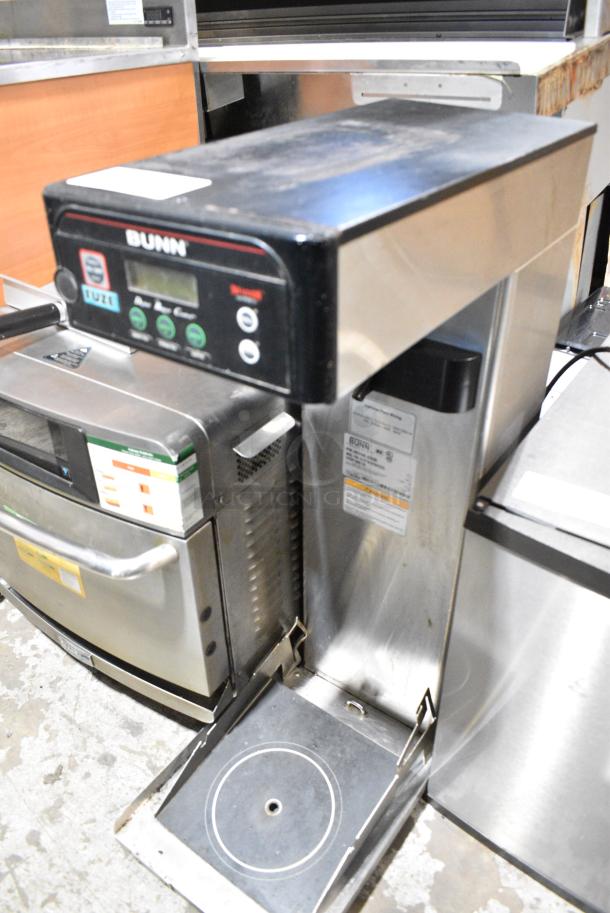 Bunn ITCB-DV Stainless Steel Commercial Countertop Iced Tea Machine. 120 Volts, 1 Phase. - Image 3 of 7