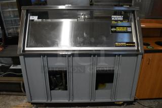 Duke Metal Commercial Subway Sandwich Make Line Prep Line w/ Lowering Sneeze Guard. 120 Volts, 1 Phase.