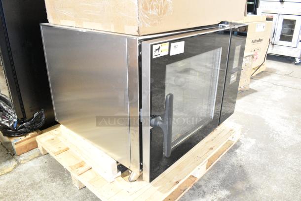 BRAND NEW SCRATCH AND DENT! 2024 Blodgett 62BLE INVOQ Stainless Steel Commercial Single Full Size Combi Oven - Boilerless, 480 Volts, 3 Phase. - Image 2 of 12