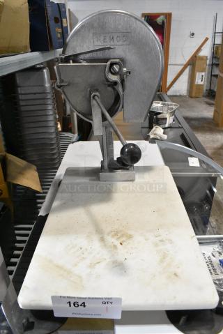 Nemco 55200AN Metal Vegetable Slicer on Cutting Board Mount