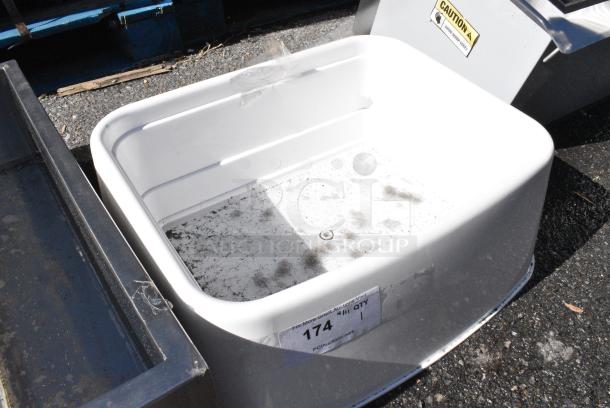 BRAND NEW SCRATCH AND DENT! White Poly Bin - Image 2 of 5