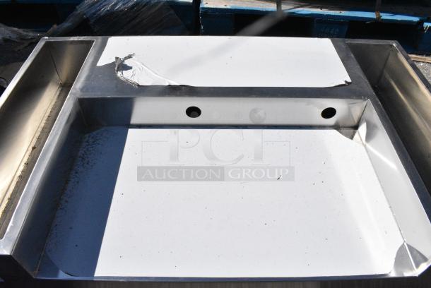 BRAND NEW SCRATCH AND DENT! Regency 424OMS2844 44" x 28" Stainless Steel Omelet / Pasta Station Base - Image 5 of 7