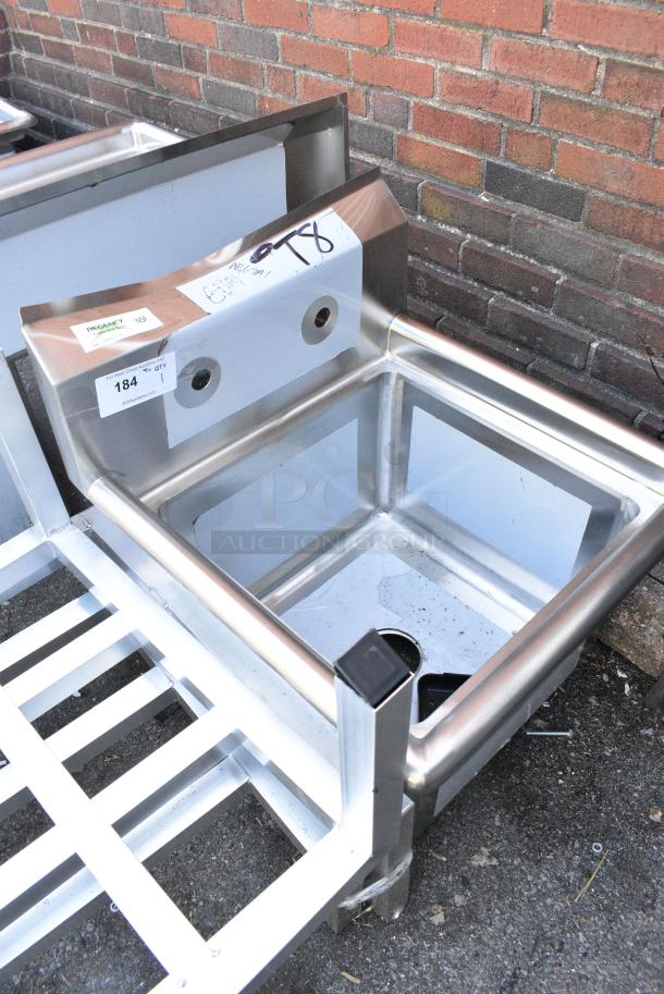 BRAND NEW SCRATCH AND DENT! Regency 600S11717 Stainless Steel Single Bay Sink. No Legs. - Image 2 of 5