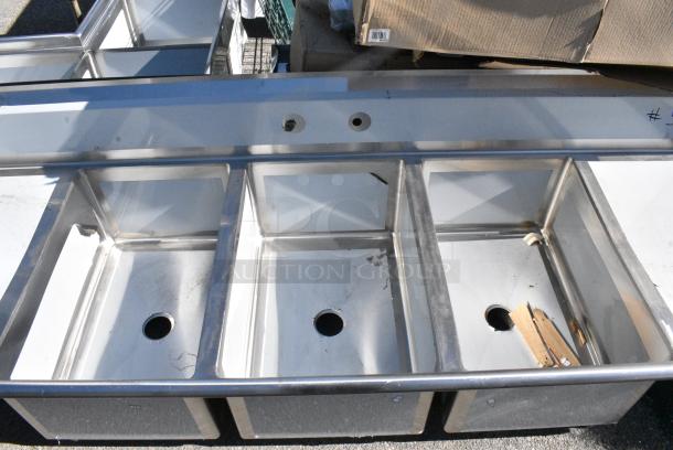 BRAND NEW SCRATCH AND DENT! Regency 600S32030220 Stainless Steel 3 Bay Sink w/ Dual Drain Board. No Legs. - Image 5 of 6