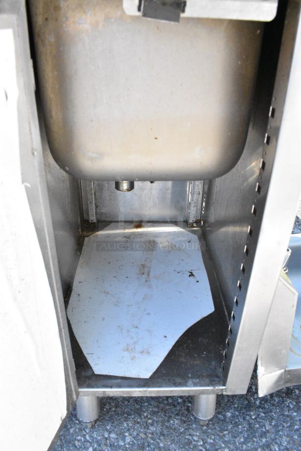 Stainless Steel Single Bay Sink w/ Faucet and Handles. - Image 4 of 5
