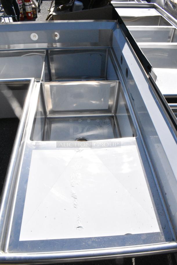 BRAND NEW SCRATCH AND DENT1`Regency 600S3242424C Stainless Steel 3 Bay L Shaped Sink w/ Dual Drain Boards. No Legs. - Image 3 of 7