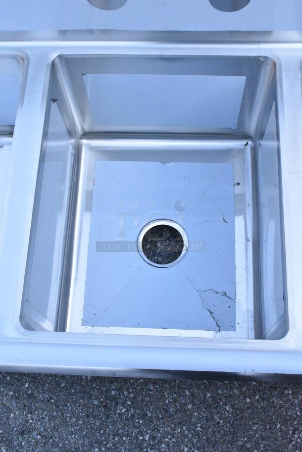 BRAND NEW SCRATCH AND DENT! Regency 600S31620218 Stainless Steel 3 Bay Sink w/ Dual Drain Boards. No Legs. - Image 5 of 8