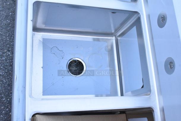 BRAND NEW SCRATCH AND DENT! Regency 600S31620218 Stainless Steel 3 Bay Sink w/ Dual Drain Boards. - Image 7 of 10