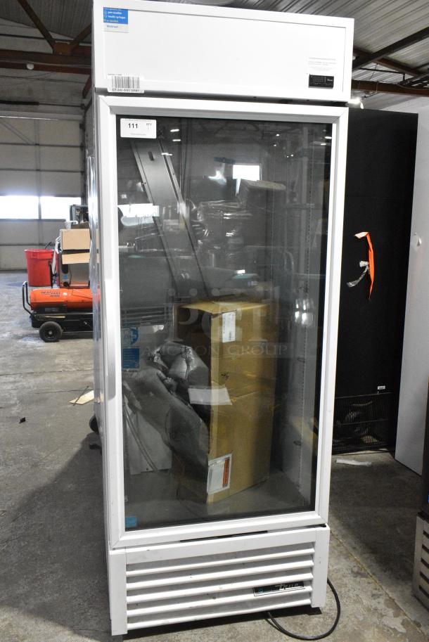2020 True TSCI-600R-G-PH Metal Commercial Single Door Reach In Cooler Merchandiser w/ Poly Coated Racks. 115 Volts, 1 Phase. Tested and Powers On But Does Not Get Cold - Image 10 of 11