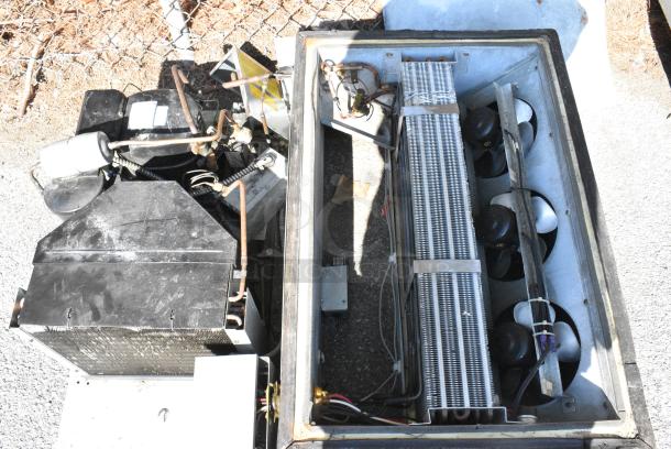 6'x4' Norlake SELF CONTAINED Walk In Freezer Box w/ Copeland RS64C2E-CAV-101 208/230 Volt, 1 Phase Compressor and Norlake Condenser. Information Provided By The Consignor But Not Verified By PCI Auctions. Picture of the Unit Before Removal Is Included In the Listing. - Image 11 of 13