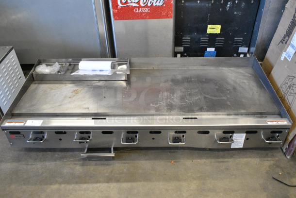 BRAND NEW SCRATCH AND DENT! Wolf AGM72-101 Stainless Steel Commercial Countertop Natural Gas Powered Flat Top Griddle. 162,000 BTU. - Image 1 of 10