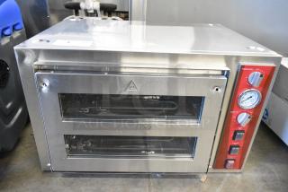 BRAND NEW SCRATCH AND DENT! Avantco 177DPO18DS Stainless Steel Double Deck Countertop Pizza/Bakery Oven. 240 Volts 1 Phase.