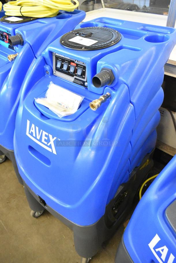 BRAND NEW SCRATCH AND DENT! Lavex 2100-H 100 PSI Dual Vacuum Motor Heated Water Carpet Extractor. Tested and Working! - Image 3 of 10
