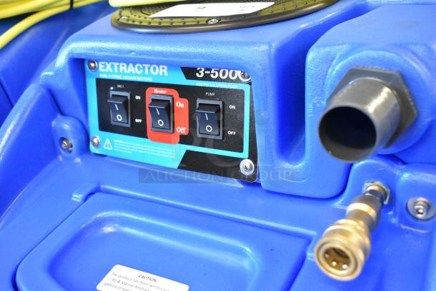 BRAND NEW SCRATCH AND DENT! Lavex 3-500 500 PSI Dual 3 Stage Vacuum Motor Heated Water Carpet Extractor. Tested and Working! - Image 4 of 10