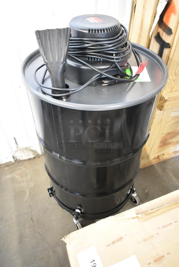 BRAND NEW SCRATCH AND DENT! Shop-Vac 9700506 55 Gallon 3.0 Peak HP Two-Stage Wet / Dry Drum Vacuum with Tool Kit 1729700506. Tested and Working! - Image 3 of 10