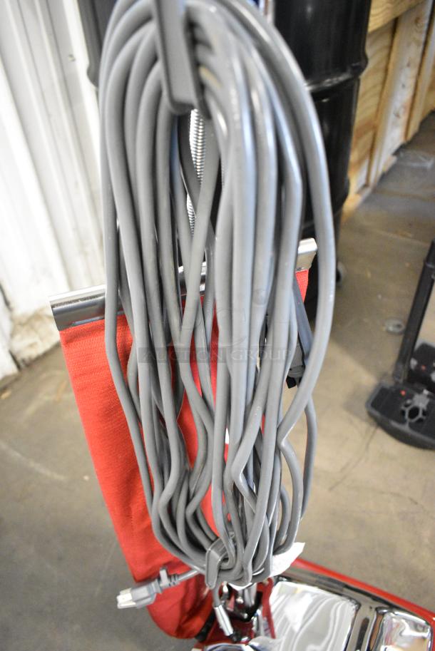 BRAND NEW SCRATCH AND DENT! Sanitaire Heavy Duty Commercial Upright Vacuum Cleaner. Tested and Working! - Image 7 of 11