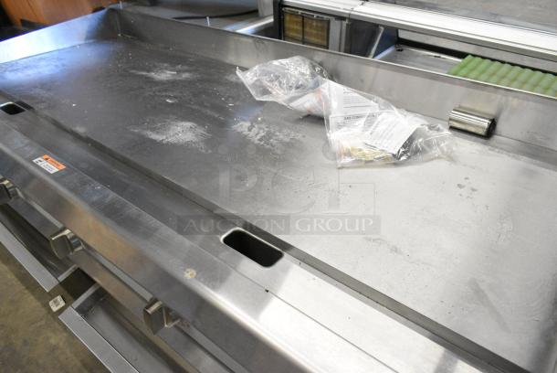 BRAND NEW SCRATCH AND DENT! 2024 Cooking Performance Group CPG 351GTCPG60NL 60" Natural Gas Countertop Griddle with Thermostatic Controls. 150,000 BTU - Image 6 of 11