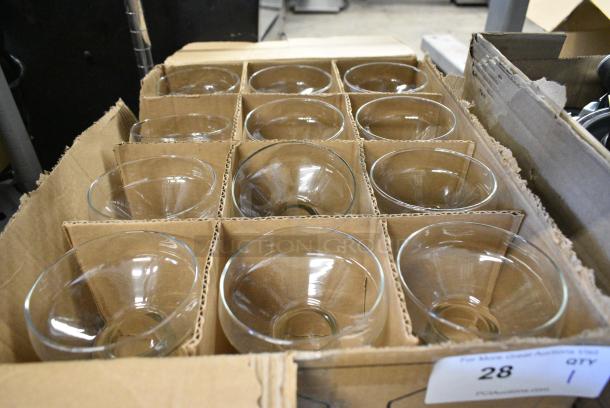 BRAND NEW SCRATCH AND DENT! Box of 12 Libbey 1102 Symbio 14 oz. Customizable Coupe Glass - Image 2 of 3