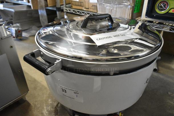 BRAND NEW SCRATCH AND DENT! Avantco 177GRC110NAT Natural Gas 110 Cup (55 Cup Raw) Gas Rice Cooker / Warmer. 24,000 BTU - Image 2 of 7