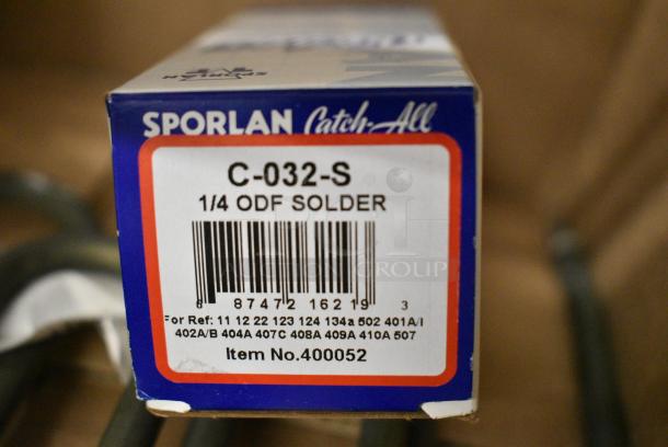 5 BRAND NEW SCRATCH AND DENT! Various Items Including 177PSWTHERM Avantco 177PSWTHERM Infinite Switch for Infinite Control Strip Warmers - 120V, Catchall Avantco 970C032S Filter Drier, 1/4" Sweat Fitting. 5 Times Your Bid! - Image 5 of 7