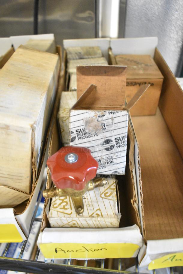 ALL ONE MONEY! Tier Lot of Approximately 33 BRAND NEW Various Items Including Catchall Filters, Fan Cycling, Drive Module, Defrost Control, Pressure Switch - Image 18 of 22