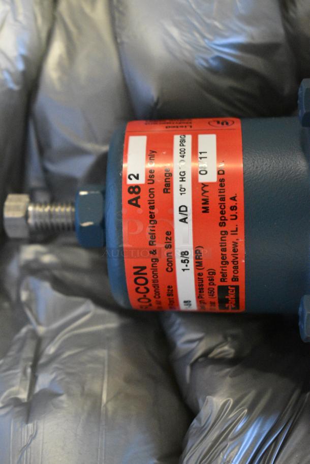 3 BRAND NEW SCRATCH AND DENT! Parker Flo-Con Inlet Pressure Regulator. 3 Times Your Bid! - Image 4 of 7