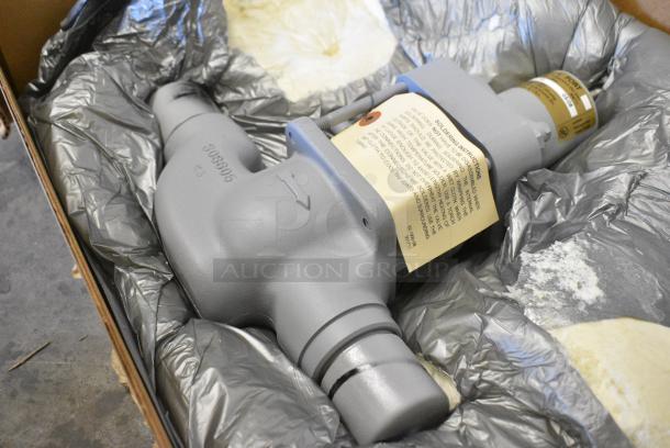 BRAND NEW SCRATCH AND DENT! Parker Flo-Con Pressure Regulator - Image 3 of 4