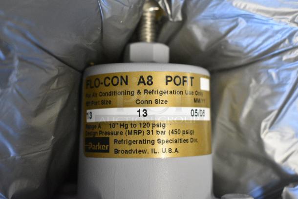 BRAND NEW SCRATCH AND DENT! Parker Flo-Con Pressure Regulator - Image 4 of 4