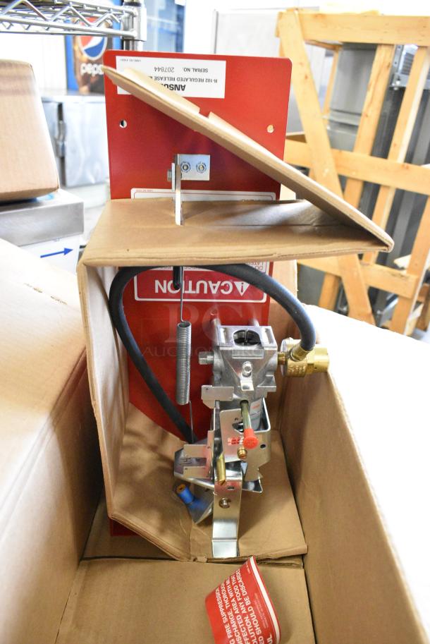 IN ORIGINAL BOX! Ansul R-102 79493 Fire Suppression System Mounting Bracket - Image 1 of 5