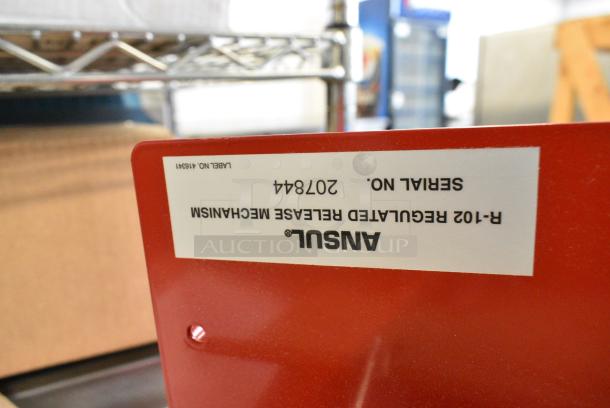 IN ORIGINAL BOX! Ansul R-102 79493 Fire Suppression System Mounting Bracket - Image 4 of 5