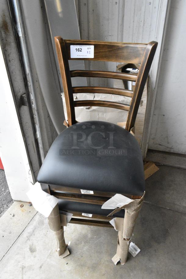 2 BRAND NEW SCRATCH AND DENT! Lancaster Table & Seating 164CLADVINFR Wooden Dining Height Chair w/ Black Seat Cushion. 2 Times Your Bid! - Image 2 of 5