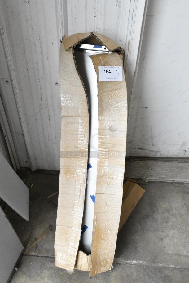 BRAND NEW SCRATCH AND DENT! ServIt 423SW36INHA 36" Strip Warmer with Single Adjustable Infinite Control. 120 Volts, 1 Phase. - Image 2 of 8
