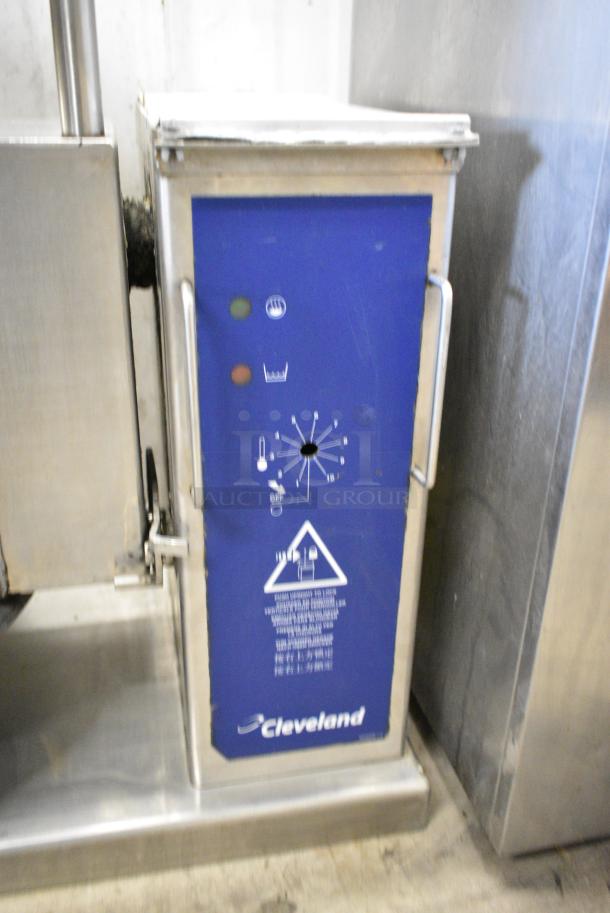 Cleveland KET-6-T Stainless Steel Commercial Electric Powered 6 Gallon Steam Tilting Kettle. 208/240 Volts. - Image 3 of 7