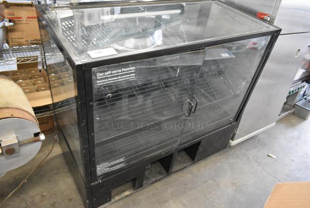 Metal Dry Bakery Display Case Merchandiser. - Image 1 of 8