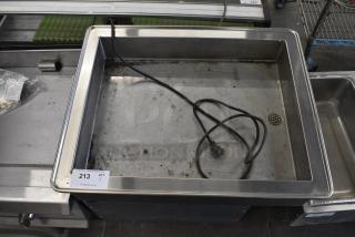 Atlas Metal WCM-2 Stainless Steel Commercial Drop In Cold Pan. 115 Volts, 1 Phase. Tested and Powers On But Does Not Get Cold