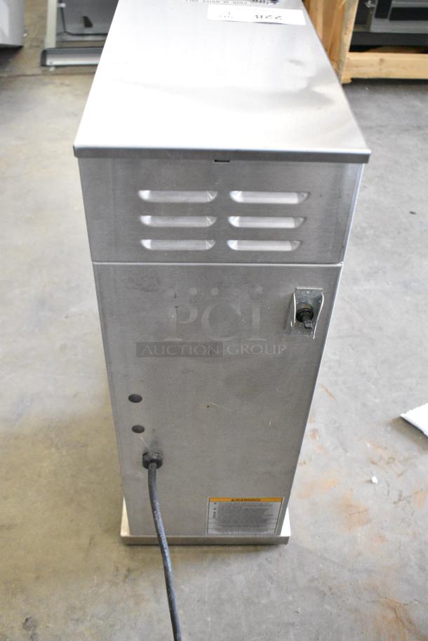 Bunn CW15-APS Stainless Steel Commercial Countertop Iced Tea Machine. 120 Volts, 1 Phase. - Image 3 of 4