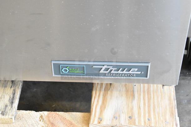 BRAND NEW SCRATCH AND DENT! 2025 True TSSU-48-12-HC Stainless Steel Commercial Sandwich Salad Prep Table Bain Marie Mega Top. 115 Volts, 1 Phase. Tested and Working! - Image 5 of 11