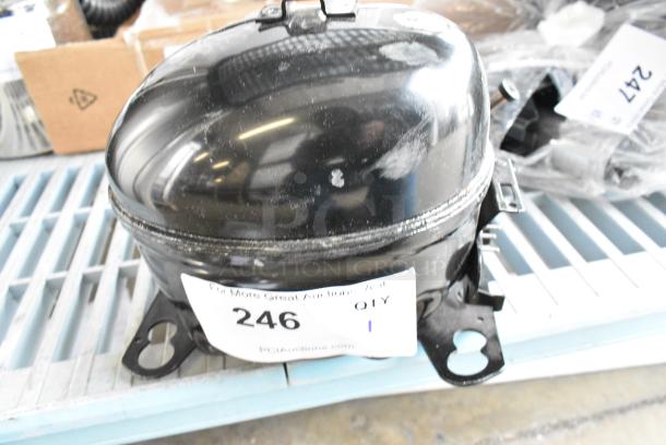 Embraco EM2X3113U Motor. 115-127 Volts, 1 Phase. - Image 2 of 6