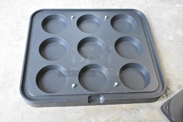 BRAND NEW SCRATCH AND DENT! 59APIASTRA41 Pavoni PIASTRA45 8 Compartment Round Insert Plate for Cookmatic - 3 1/2" x 3/4" Cavities - Image 1 of 6