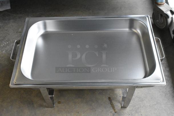 4 BRAND NEW SCRATCH AND DENT! Metal Chafing Dishes. 4 Times Your Bid! - Image 4 of 5
