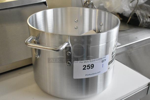 BRAND NEW SCRATCH AND DENT! Choice 471SP10QT 10 Qt. Standard Weight Aluminum Stock Pot - Image 3 of 8