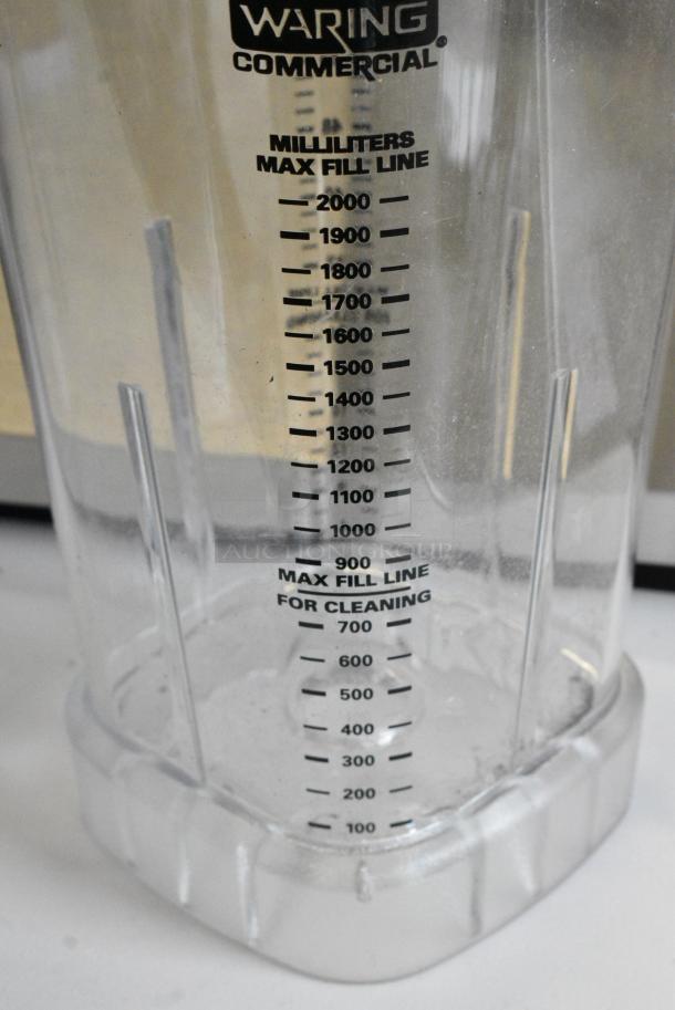 BRAND NEW SCRATCH AND DENT! Waring Commercial Clear Poly Blender Pitcher. - Image 4 of 6